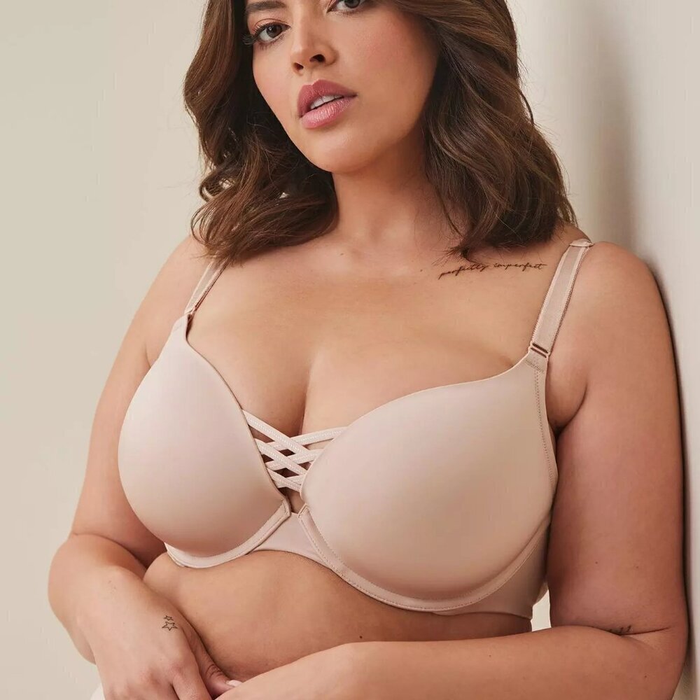 XO Plunge Push-Up Bra  Size 50 B – Beige Tan